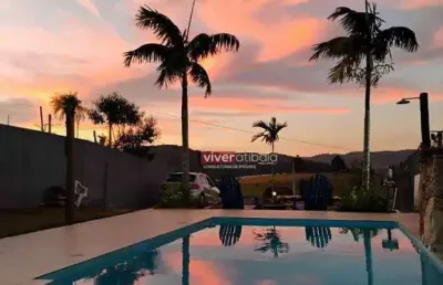 Oportunidade de chacara à venda! para voce desfrutar de momentos de tranquilidade em meio a natureza!