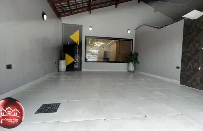 Casa geminada alto padrão - com acabamento de primeira - 2 quadras da praia - 3 dormitórios.