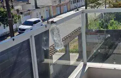 Sobreposta alta nova com sacada no bairro castelo em santos - aceita financiamento bancário.