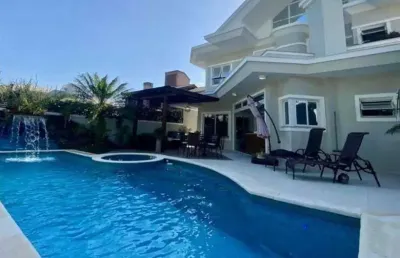 Casa com 5 dormitórios à venda, 600 m² por r$ 7.200.000,00 - jurerê internacional - florianópolis/sc