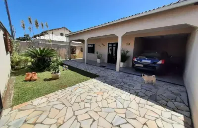 Casa no condomínio solar dos cantarinos com 3 dormitórios à venda, 150 m² por r$ 570.000 - são matheus - são pedro da aldeia/rj