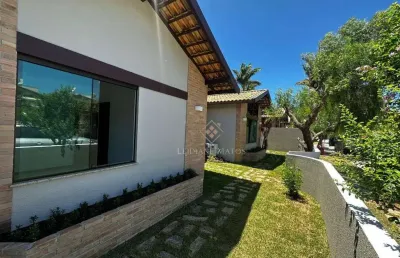 Casa com 3 dormitórios à venda no condomínio lucerna, 115 m² por r$ 750.000 - centro - são pedro da aldeia/rj