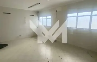 Prédio com 10 salas para alugar na Rua Maria Cândida, 240, Carandiru, São Paulo
