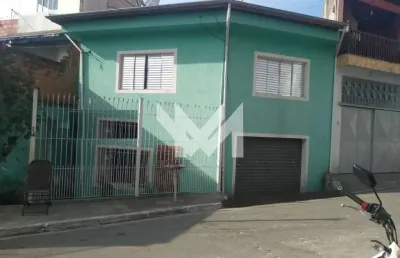 Casa com 3 quartos à venda na Rua Diamantina, 14, Residencial Sol Nascente, São Paulo