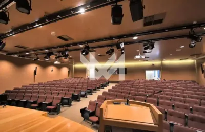 Prédio comercial 1562 m² e 12 banheiros para locação - luz
