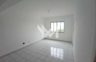 Apartamnto com 1 quarto para locação, regiao da r catumbi