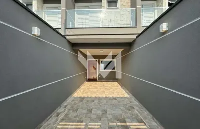 Sobrado novo com 3 quartos sendo 1 suíte e 2 vagas de garagem para venda na vila maria alta