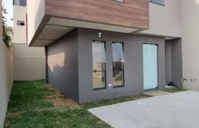 Casa em condomínio fechado com 3 quartos à venda na rua luiz gallieri, 249, uberaba, curitiba, 145 m2 por r$ 679.000