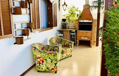 Casa com 4 quartos à venda na Rua Cabrito, 247, José Amândio, Bombinhas