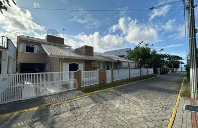 Casa com 4 quartos à venda na Rua Oscar Bayer, 72, Centro, Porto Belo