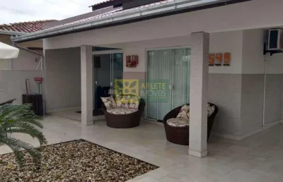Casa com 3 quartos à venda na Rua José Guerreiro Filho, 549, Centro, Porto Belo