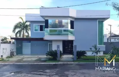 Vendo linda casa com 3 dormitórios no vale dos cristais em macaé