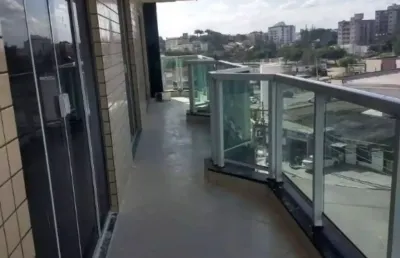 Vendo maravilhoso apartamento com 184 mt quadrados e 3 dormitórios na glória em macaé