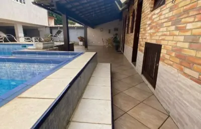 Vendo casa espetacular com 5 dormitórios no mirante da lagoa em macaé