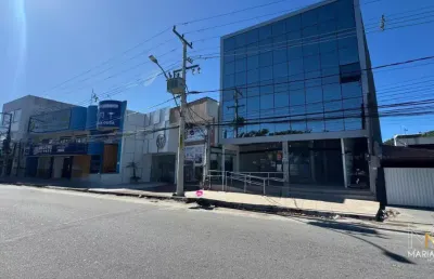 Alugo excelente loja de 230 mt em costa azul em rio das ostras