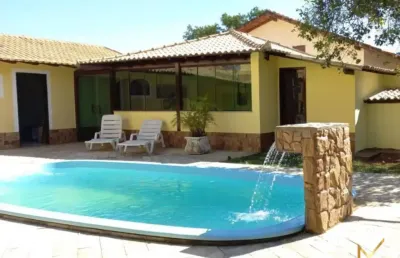 Vendo casa espetacular com 5 dormitórios na enseada em rio das ostras