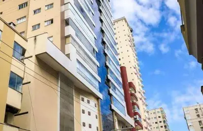 Apartamento com 4 quartos à venda na Rua 248, 199, Meia Praia, Itapema