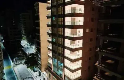 Apartamento com 4 quartos à venda na Rua 317, 110, Meia Praia, Itapema