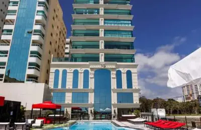 Apartamento com 4 quartos à venda na Rua 313, Frente Mar, 10, Meia Praia, Itapema