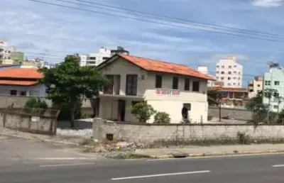 Casa com 8 quartos à venda na Rua 236, 709, Meia Praia, Itapema