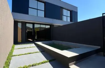 Casa com 3 quartos à venda na Rua Fermino Taveira Cruz, 544, Barra, Balneário Camboriú