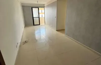 Vendo belo apartamento na av nego tambau bem localizado