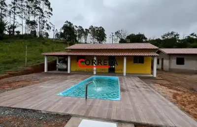 Oportunidade de chácara com piscina em fase de acabamento ibiúna-sp