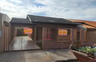 Casa com 3 quartos à venda na Rua Antônio Tomaz Pietrobon, 599, Residencial Abussafe, Cambé