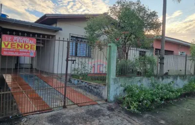 Casa com 3 quartos à venda na Rua Mateus Lemes, 449, Jardim Silvino, Cambé