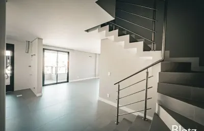 Sobrado luxuoso em área nobre dos ingleses com 3 suítes