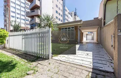 Casa comercial com 4 salas para alugar na Rua Tenente Max Wolf Filho, Água Verde, Curitiba