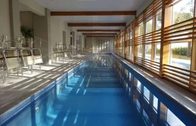 Apartamento com 3 quartos para alugar na Rua José Cadilhe, Água Verde, Curitiba