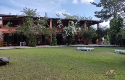 Belíssima casa a venda no condominio encontro das águas com área de 5.500m²