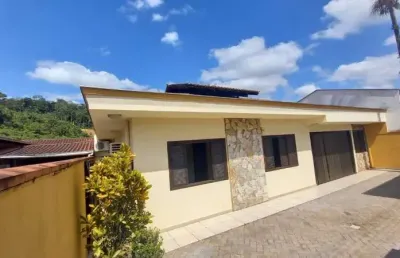 Casa com 3 quartos à venda no tifa martins, jaraguá do sul  por r$ 780.000