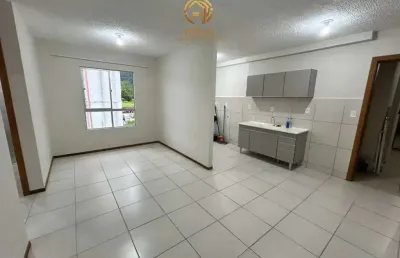 Apartamento com 2 quartos para alugar no Santa Luzia, Jaraguá do Sul 