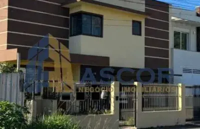 Casa com 3 quartos à venda na rua valdeci izidro da silveira, --, ribeirão da ilha, florianópolis por r$ 1.800.000
