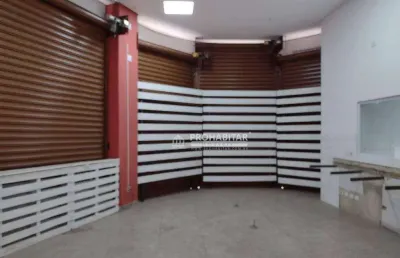 Alugo excelente salão comercial de125m² com mezanino e com vagas estacionamento em frente ao assaí da teotônio vilela