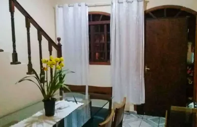 Casa com 4 quartos à venda na Rua Pedro Escobar, --, Jardim Eliana, São Paulo
