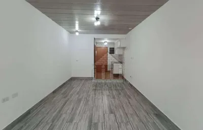 Kitnet / Stúdio para alugar na Rua Venda da Esperança, --, Socorro, São Paulo