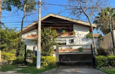 Casa com 3 quartos à venda na Rua Tchecoslováquia, --, Interlagos, São Paulo