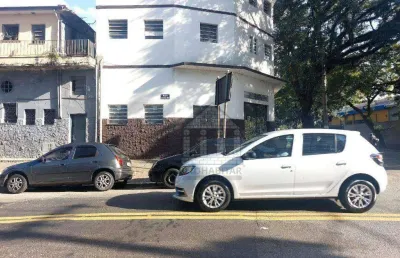 Salão 460m² para alugar de esquina ao lado da ponte do socorro