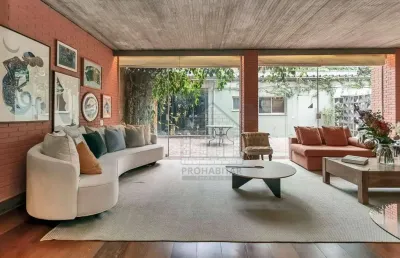 Casa com 4 quartos à venda na Rua Desembargador Joaquim Barbosa de Almeida, --, Alto de Pinheiros, São Paulo