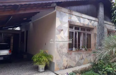 Casa com 3 dormitórios à venda ou aluguel na vila friburgo