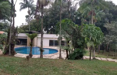 Casa com 4 dormitórios para alugar na chácara flora