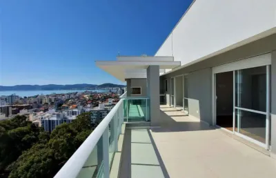Cobertura com 3 quartos à venda na Rua Orlando Odilio Koerich, 156, Estreito, Florianópolis