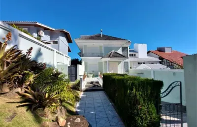 Casa com 5 quartos para alugar na Rua Júlio Vieira, 89, João Paulo, Florianópolis