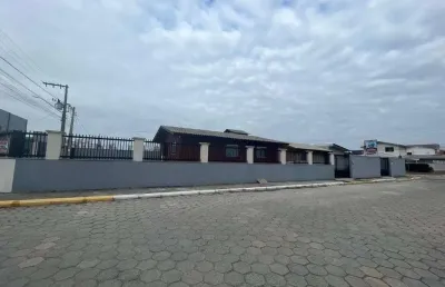Casa com 2 quartos à venda na Rua 424, Morretes, Itapema