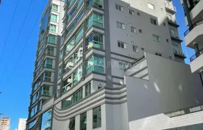 Apartamento com 3 quartos à venda na Rua 210, 130, Meia Praia, Itapema