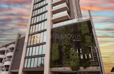 Apartamento 4 suítes decorado frente mar balneário pereque