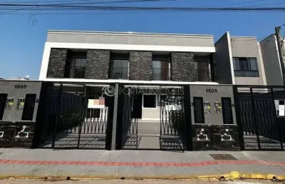 Geminado moderno com 2 suítes e garagem para 2 veículos em itapema